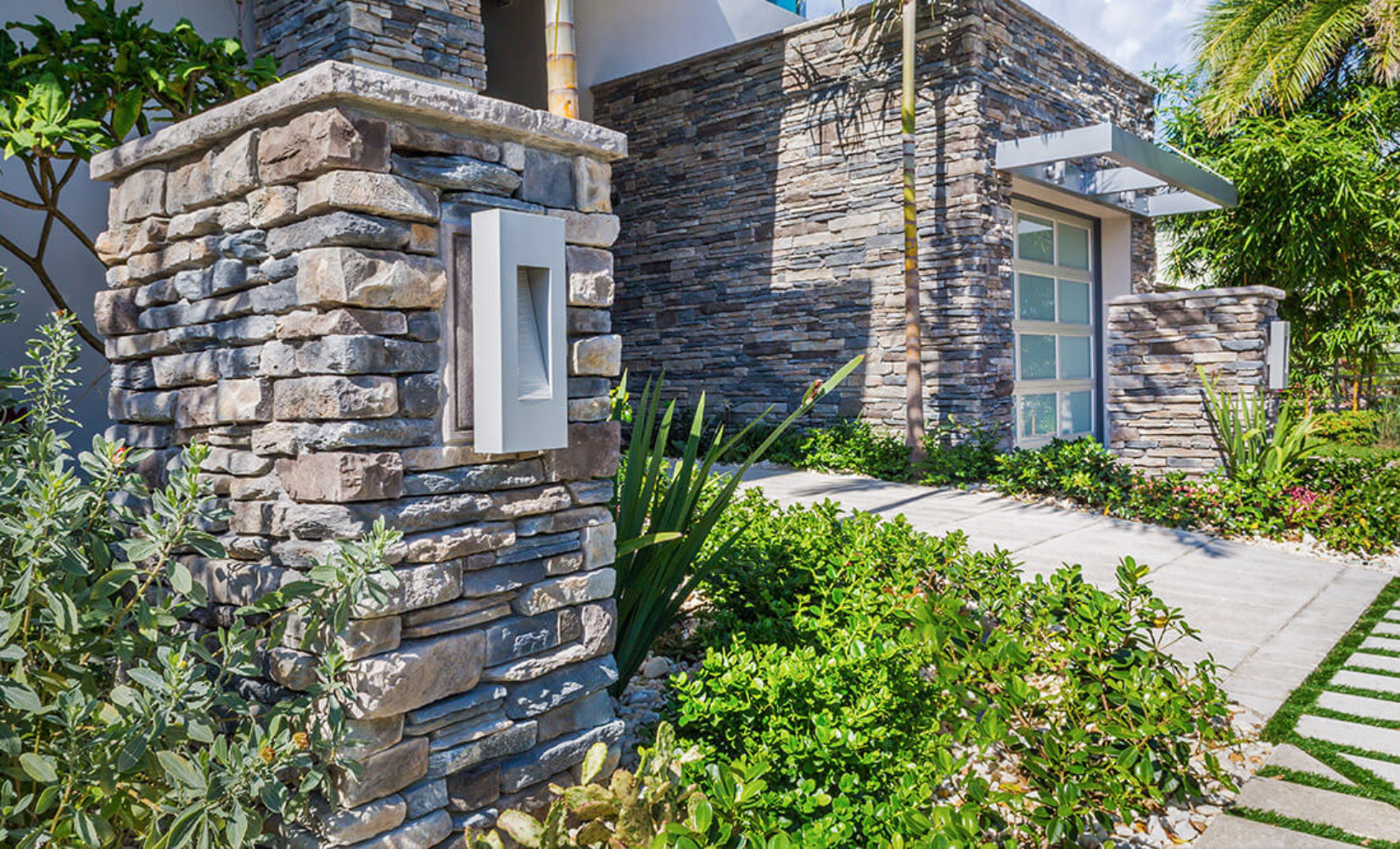 Stone Veneers